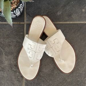 Tory Burch Sandals size 8.5. ****fit is more of an 8****